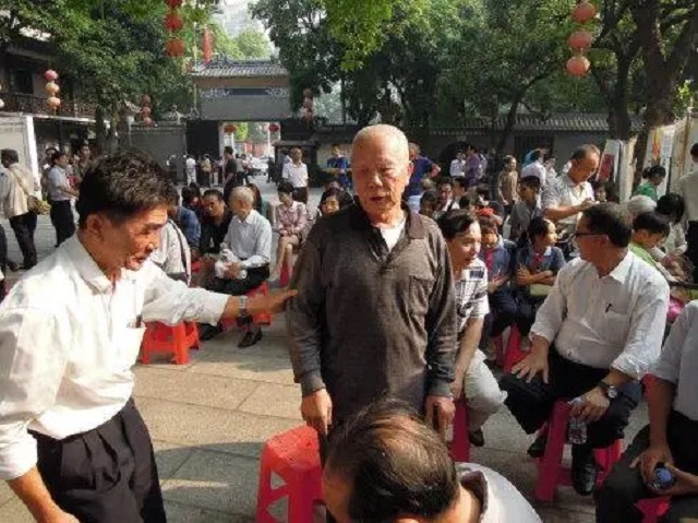 89年广东一农*意民**外拍了张照片，25年后突然索赔280万，结果如何