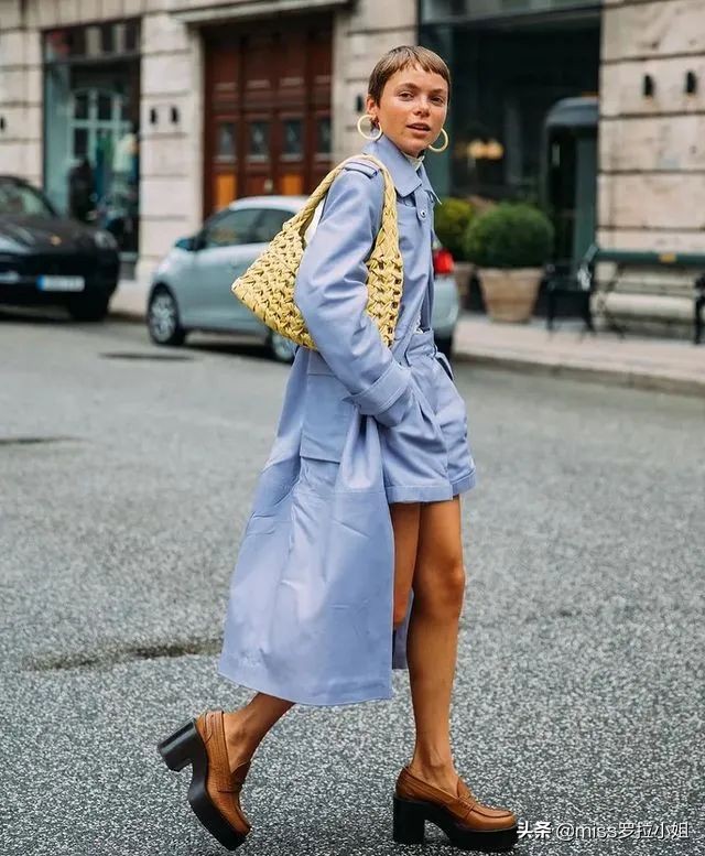 袁咏仪买名牌包包,袁咏仪同款小包