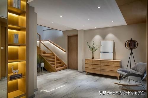 原木色风格配白色卧室门,房间门用白色还是原木色