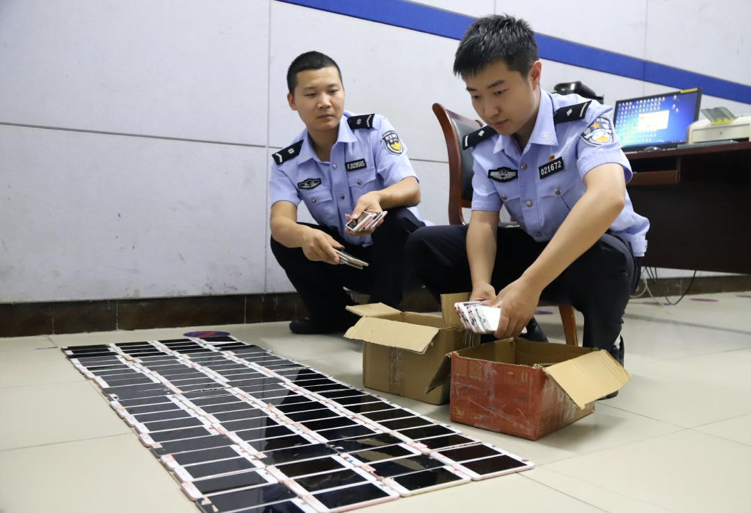 公安机关重拳出击打击违法犯罪,武汉警方打击犯罪