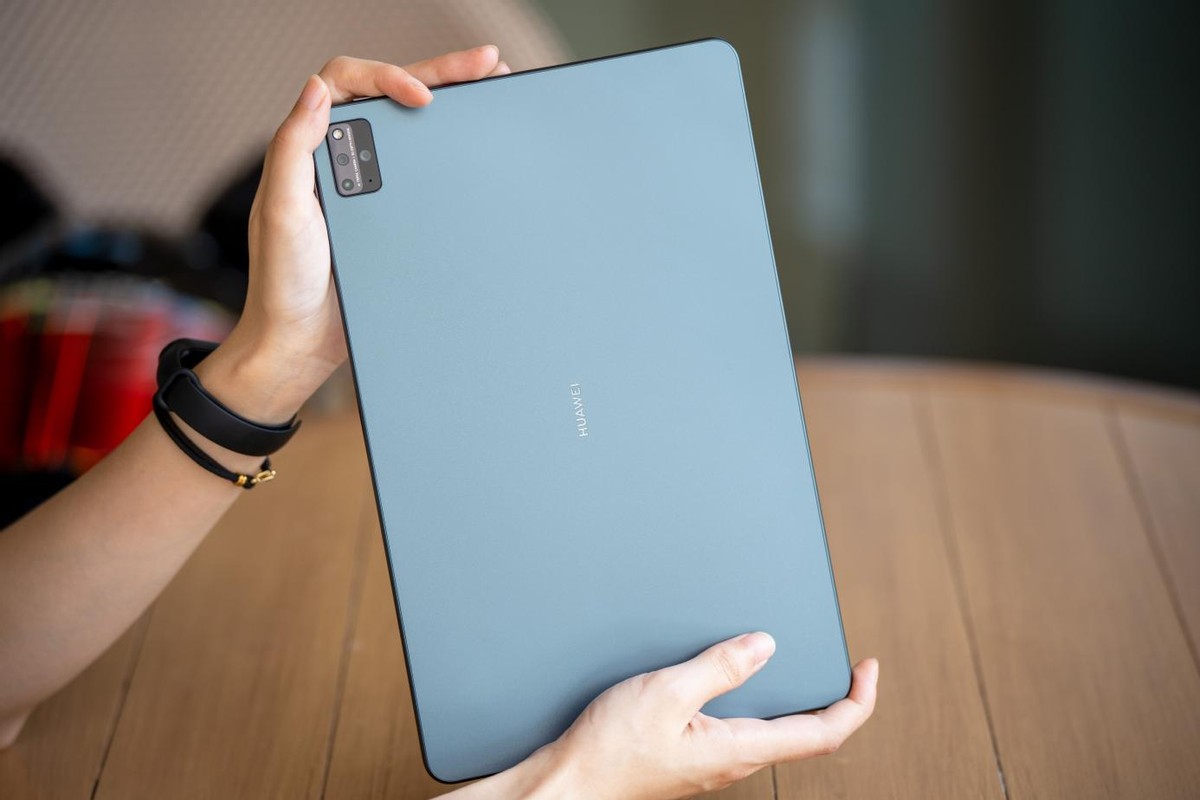 huaweimatepadpro11旗舰和性能版,华为平板matepadpro12.6开箱测评