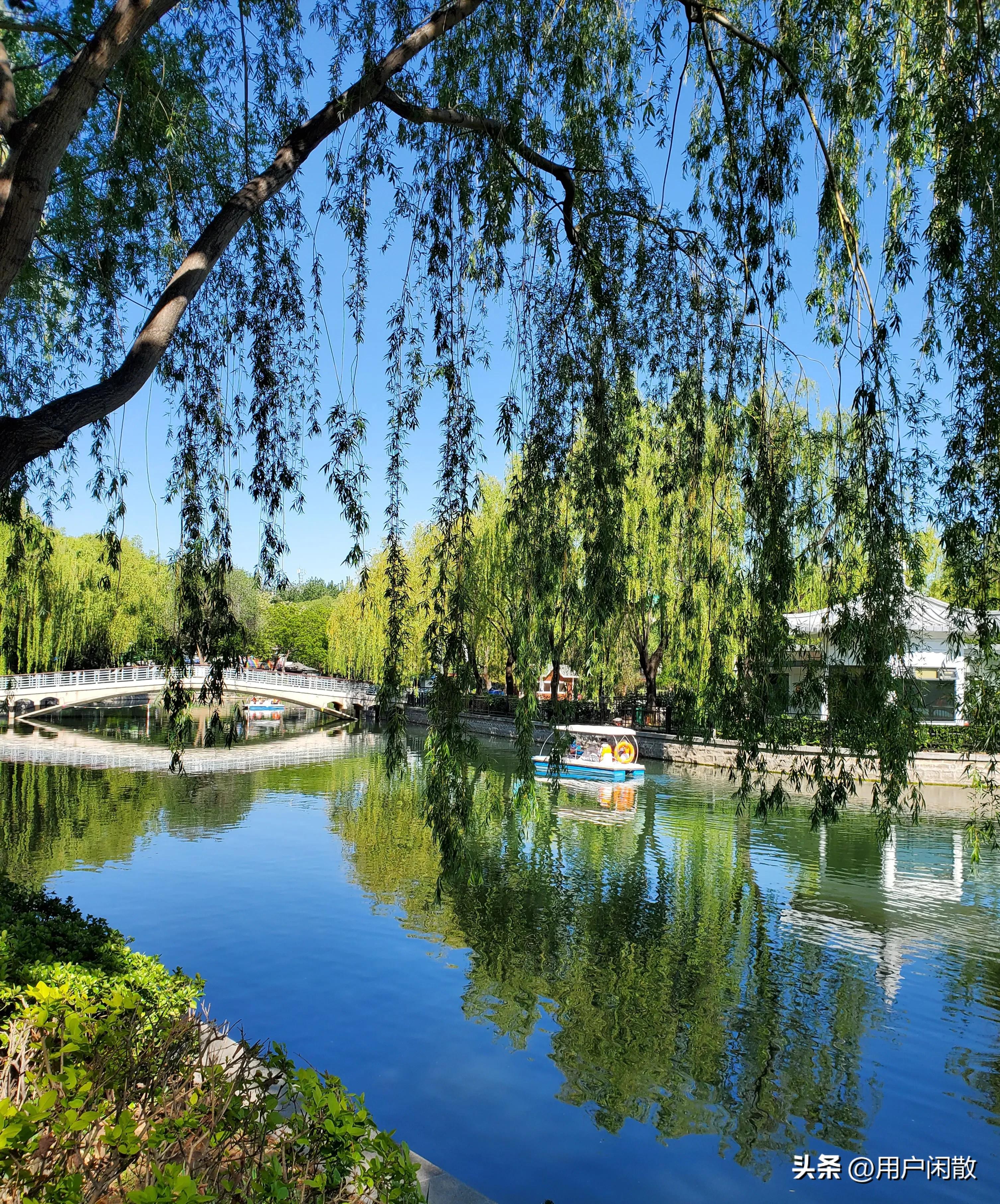 小清新养眼城市中藏着的迷你公园,城市中的静谧公园