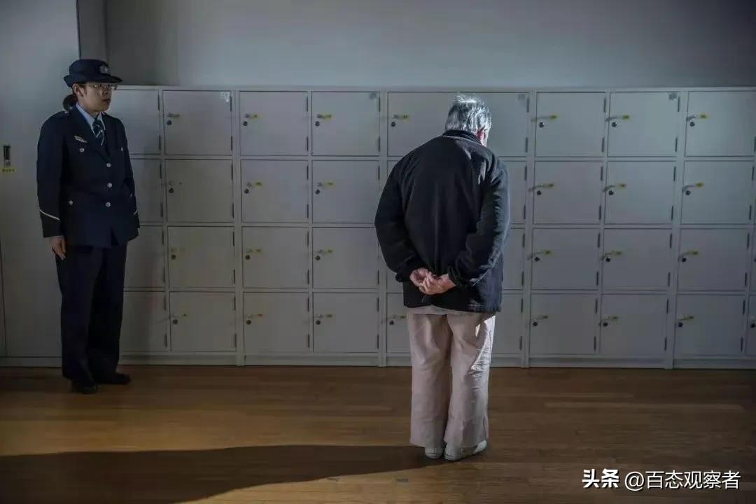 二战后日本人口发展史，给中国目前超低生育率人口哪些启示？