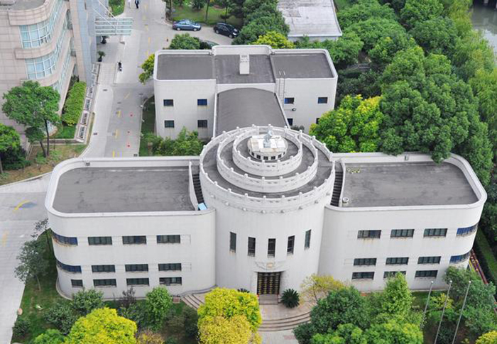 涓婃捣甯傜殑绁炵椋炴満,涓婃捣绁炵椋炴満