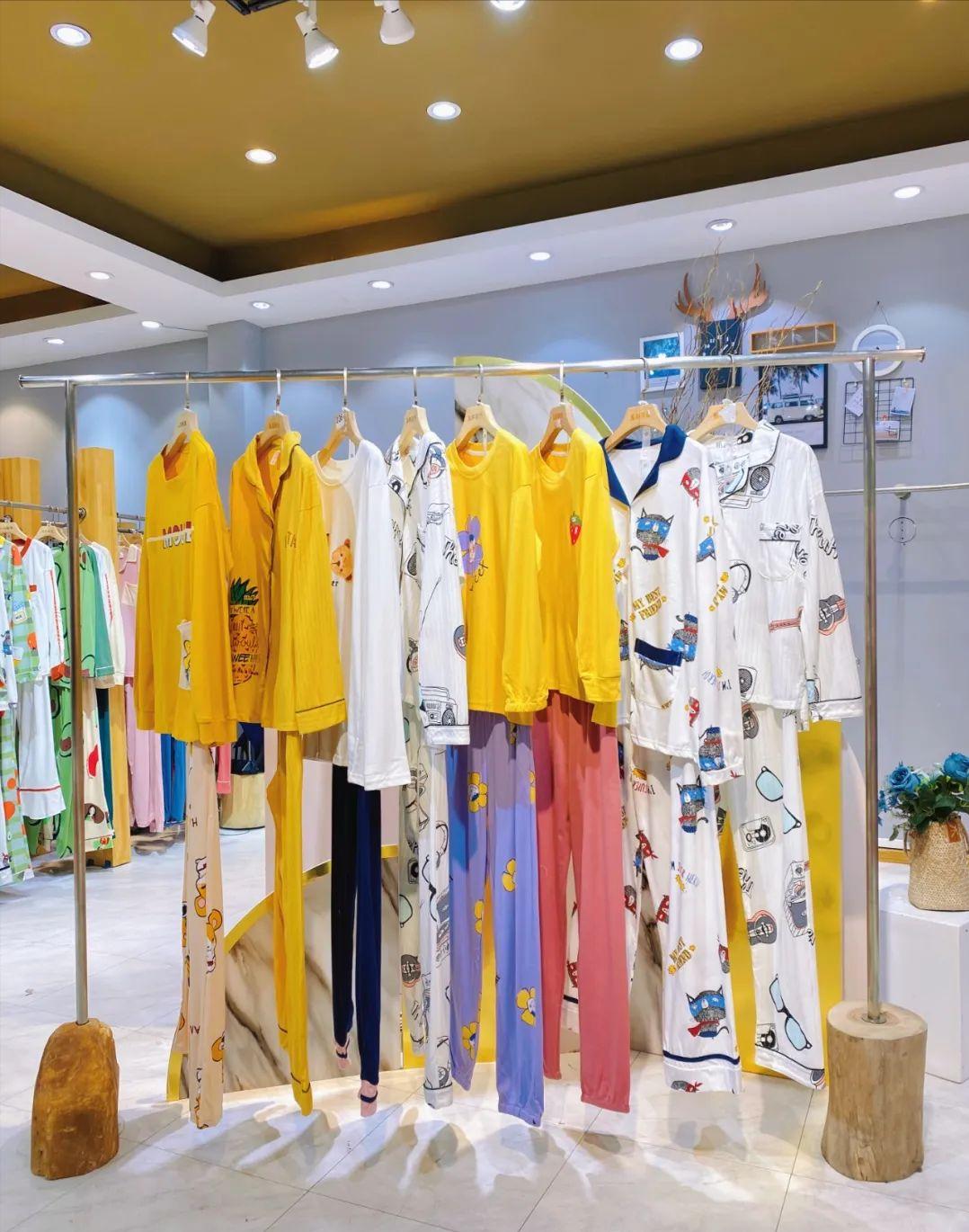 安梦轻奢女装,安梦暖家居服