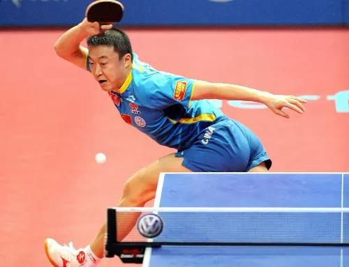 马龙夺冠时张继科和许昕的反应,中国乒乓球马龙和许昕谁强