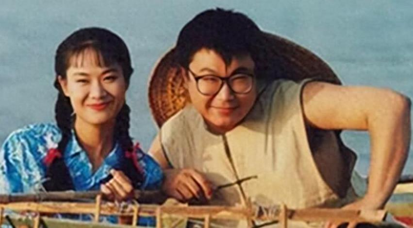 “纤夫哥”的跌宕人生：从春晚到牢狱，再到娶小娇妻