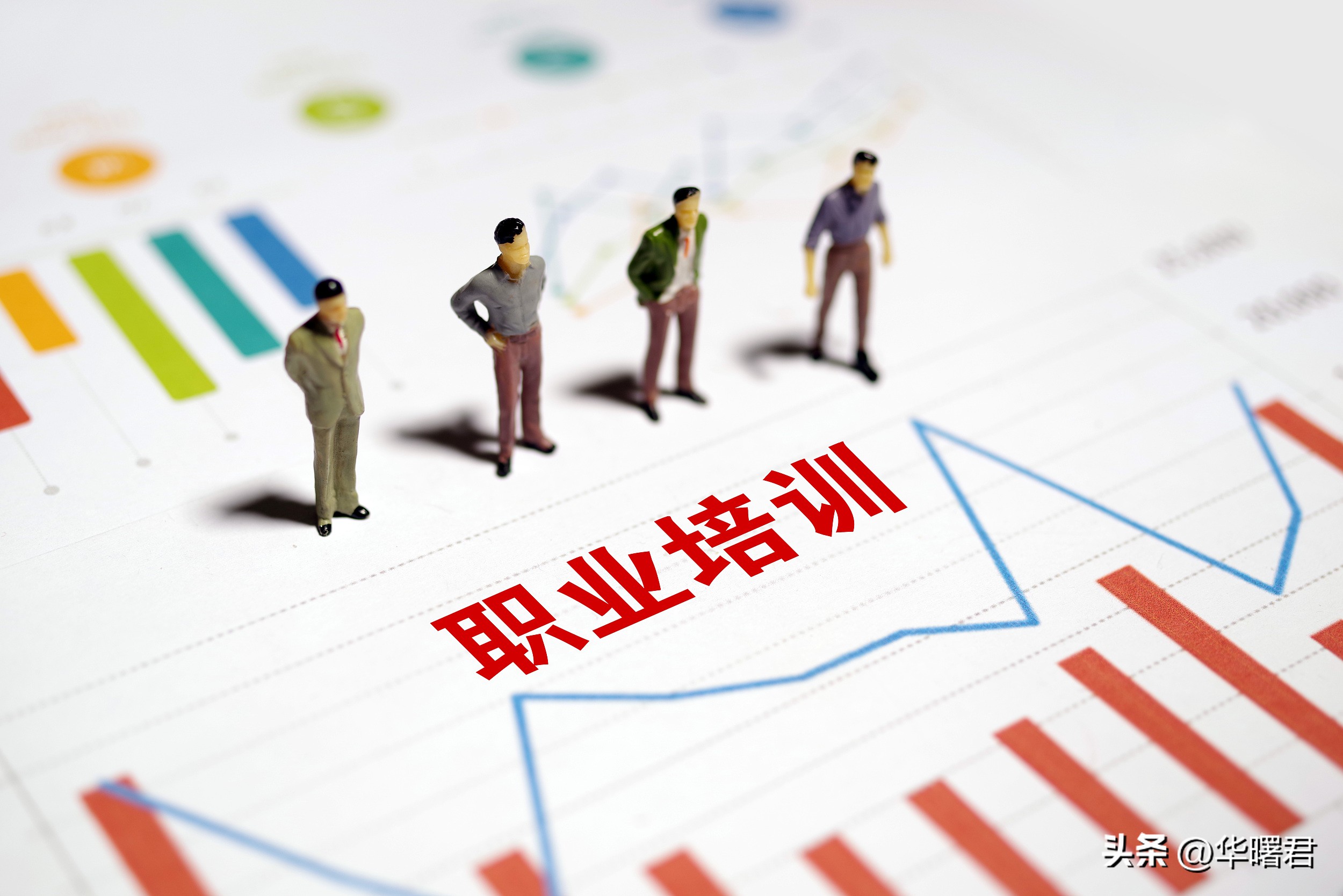 工厂技术工月薪67千却招不到人,月薪1万多的工作没人去