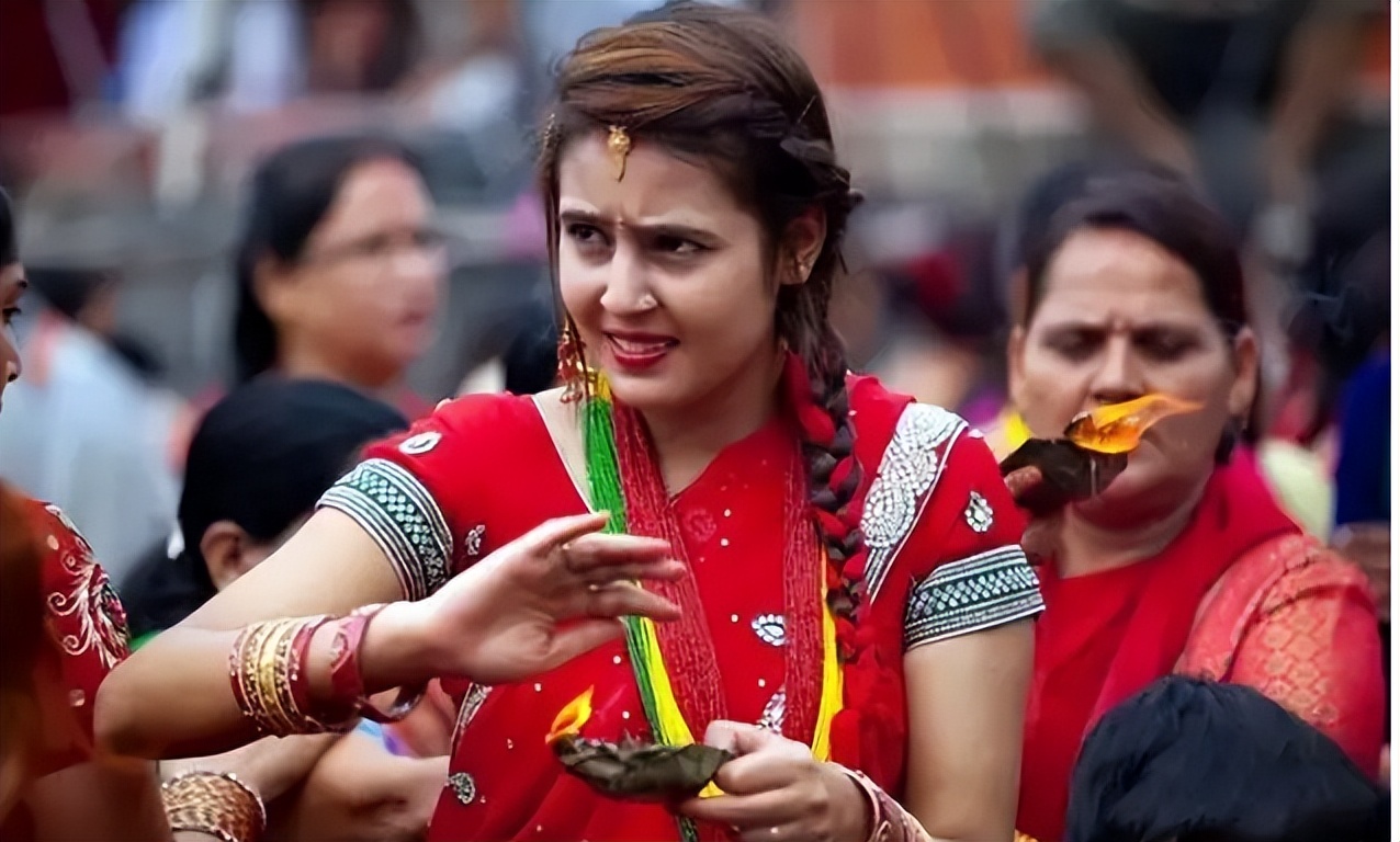 尼泊尔女性寿命低的原因,尼泊尔的女性很保守吗