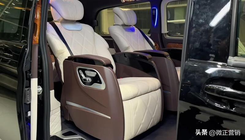 昆明添粤商务车定制改装升级中心丨奔驰威霆改装案例展示