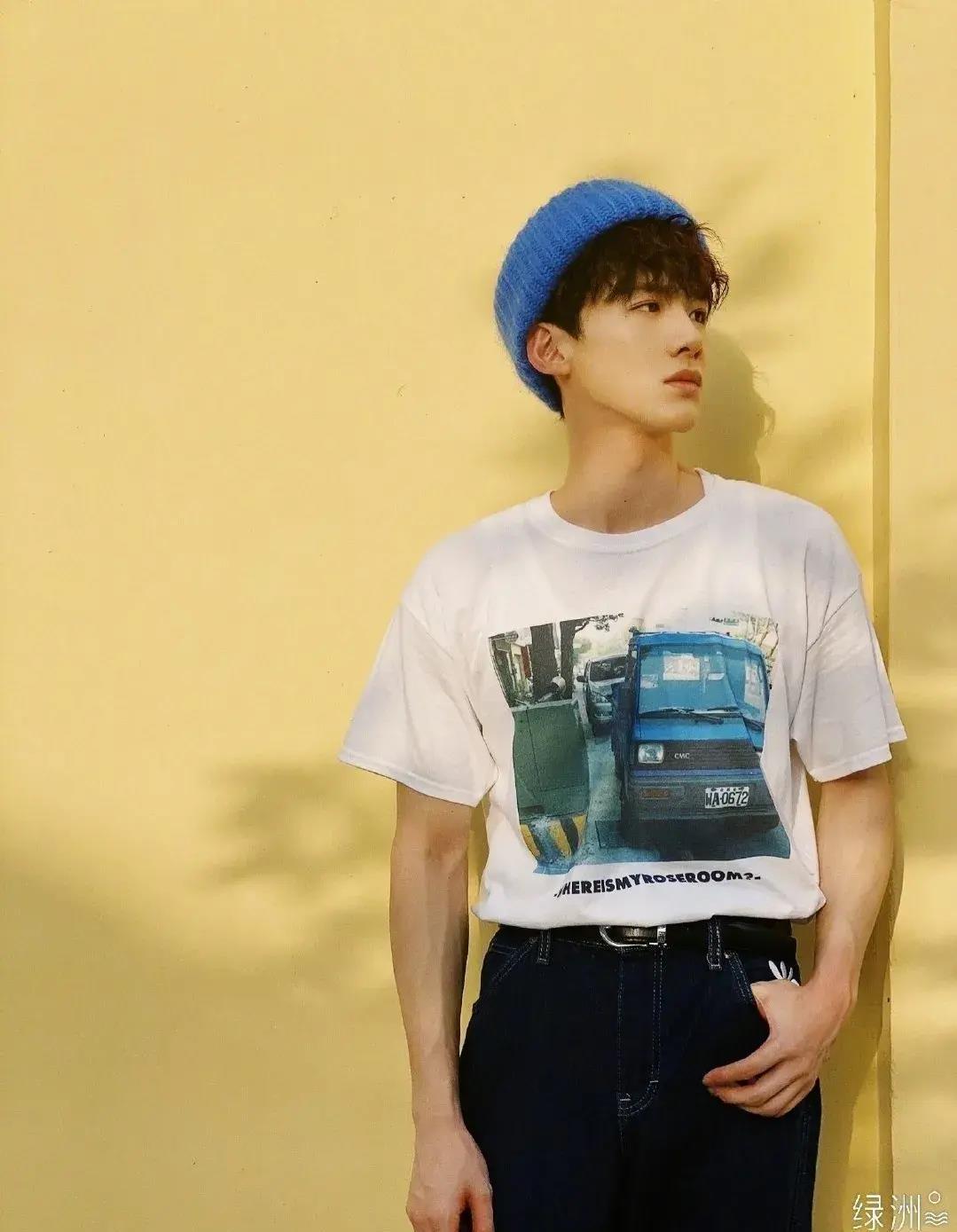 校草脸男星图鉴,男校草图片帅气