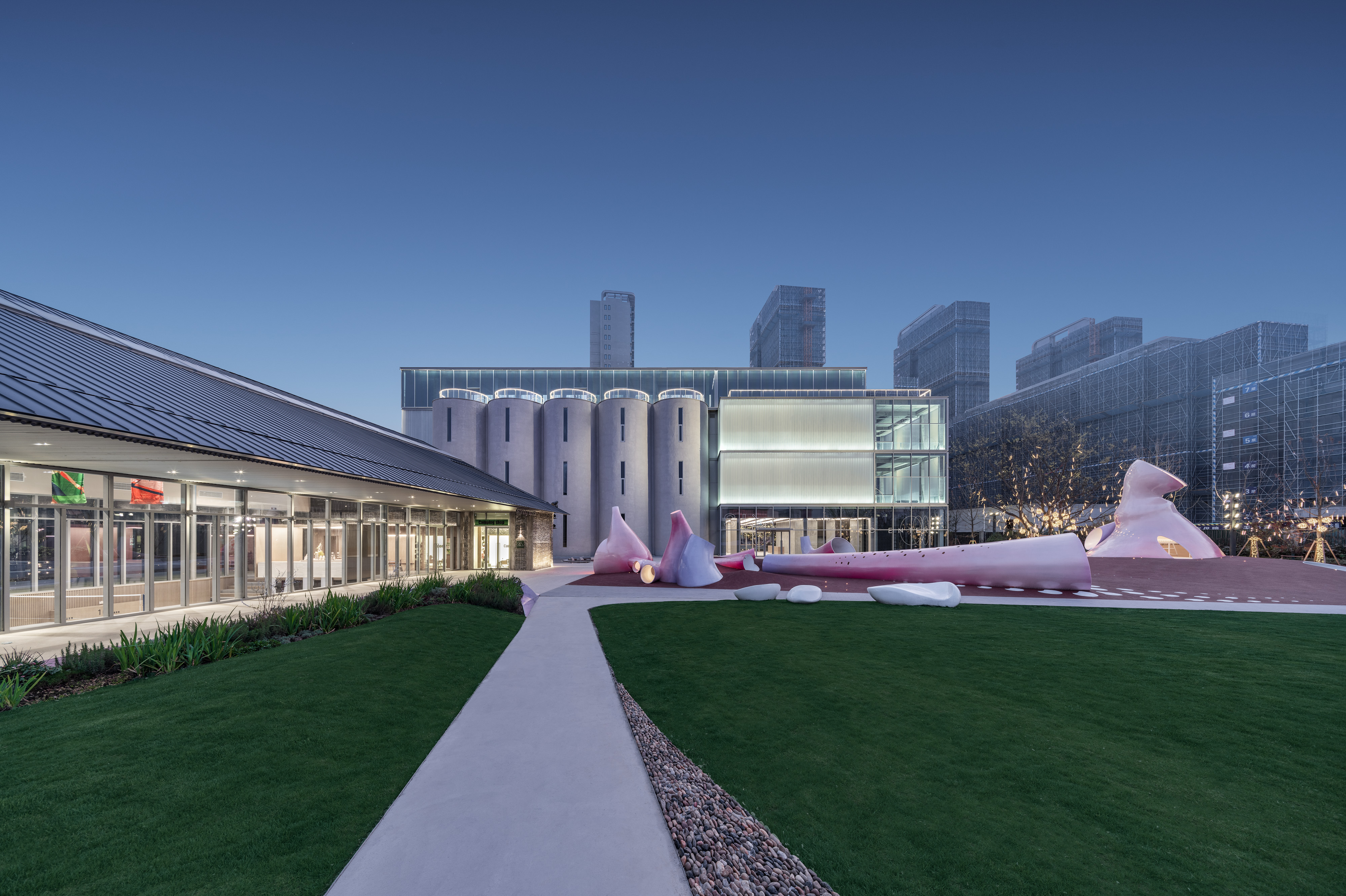 DavidChipperfield最新作品：嘉兴筒仓艺术中心，老粮仓的新生！