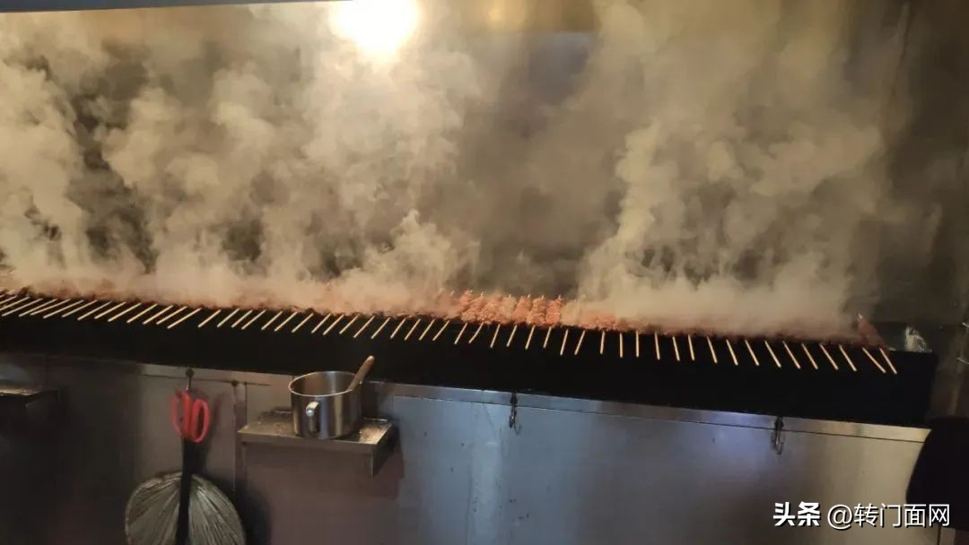 茅台集团回应原价卖茅台酒,茅台再次跨界卖咖啡