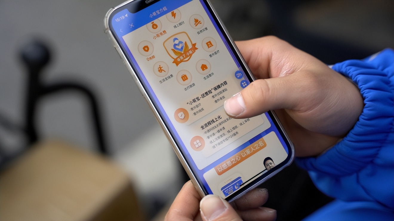 保证续保期间内赔付限额800万,保证续保期间内赔付限额400万