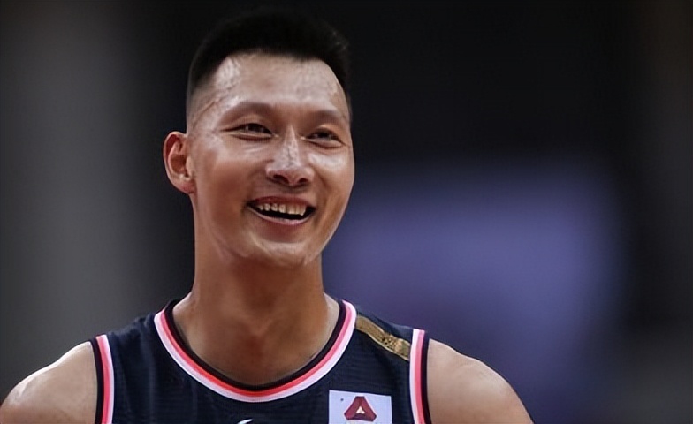 易建联老婆荆灵个人简介,易建联和荆灵爱情故事