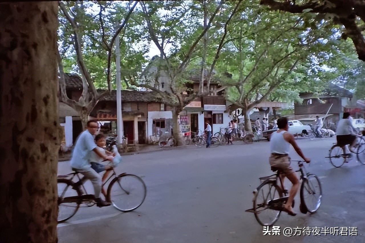 九十年代南京城老照片,以前的南京城的老照片