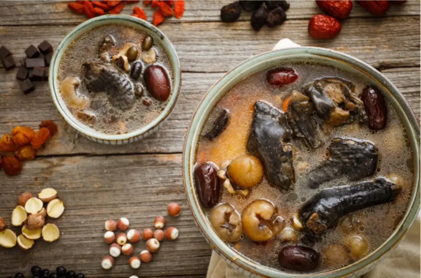 5毛钱一斤没人要的“野草”,小伙竟看出商机,2019年赚1760万元