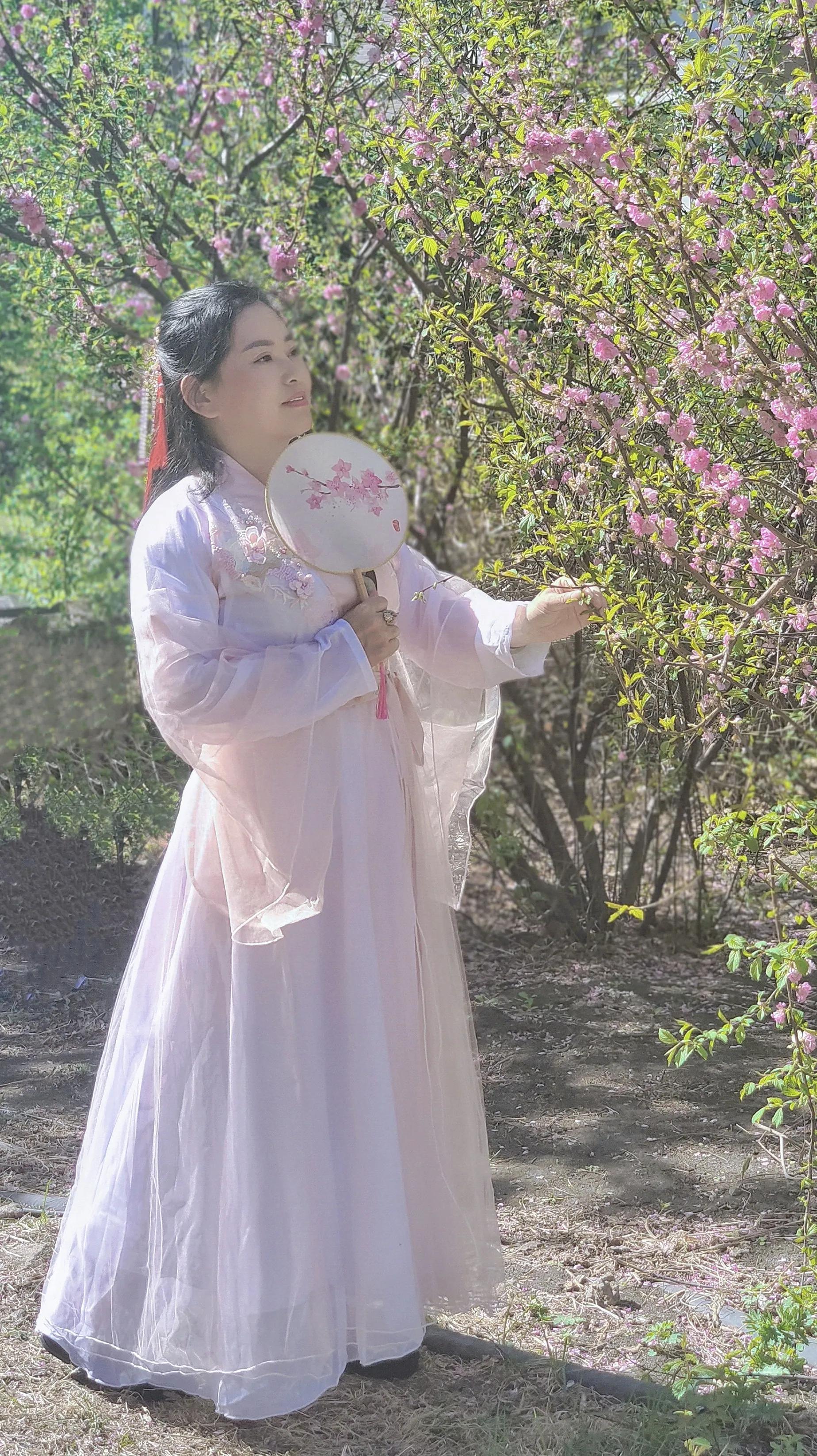 斑驳岁月如梦初醒,斑驳岁月静默时光