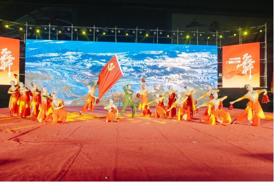 2018陕西省西安市万人广场舞大赛,陕西第三届广场舞比赛开幕