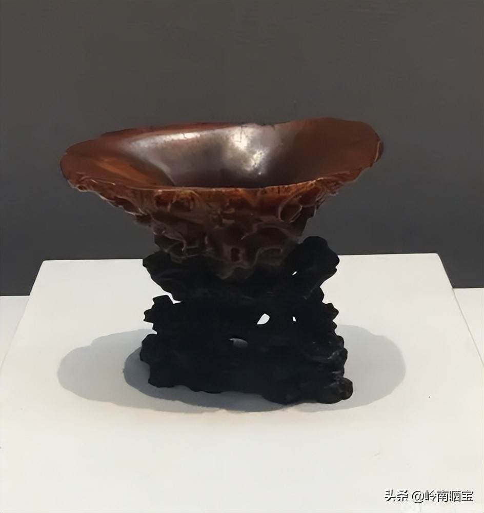 犀角的艺术品欣赏,犀角的药用和角雕艺术