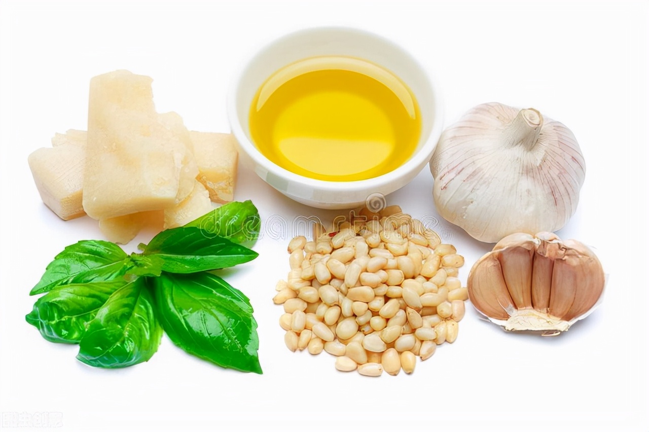 吃大蒜好处大但味太大怎样吃好呢,大蒜怎么吃有大蒜素
