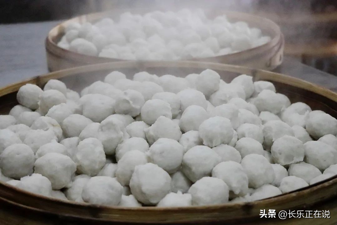 新春走基层同心共筑幸福梦,新春走基层品金堂农味迎柑橘丰收