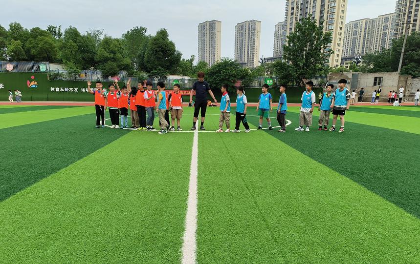 一“足”耀童年足球嘉年华