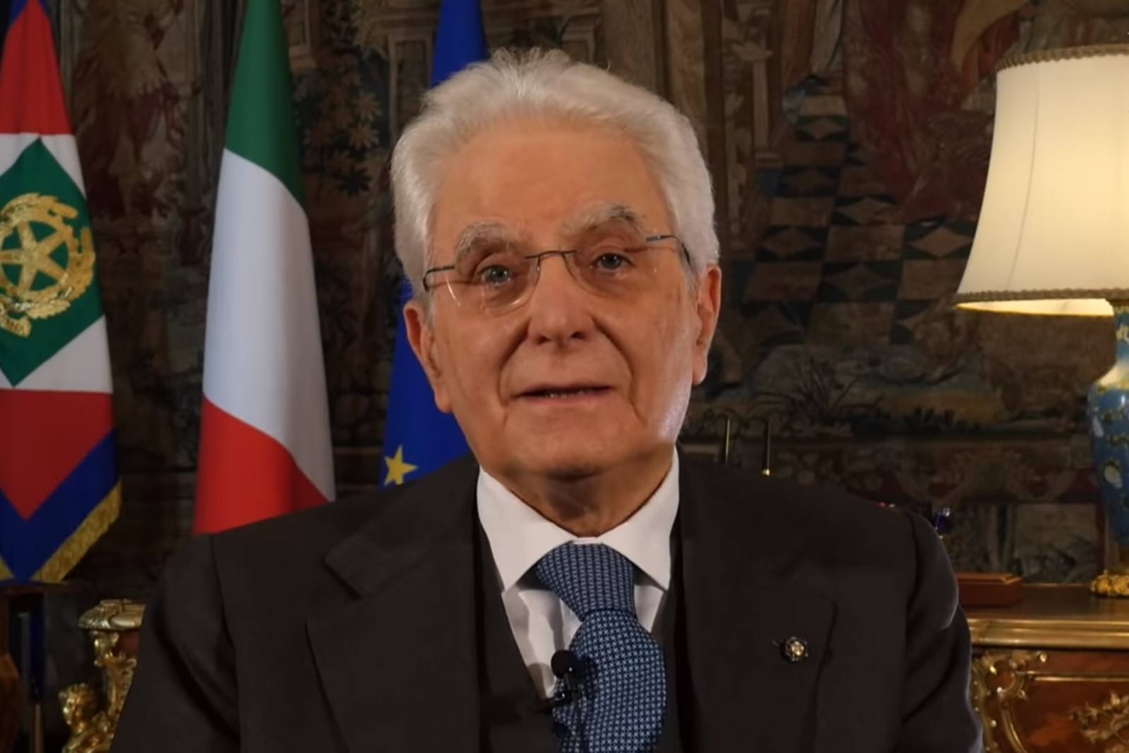 为感谢伊朗，俄罗斯把缴获的*器武**送给他们研究，英国：我抗议