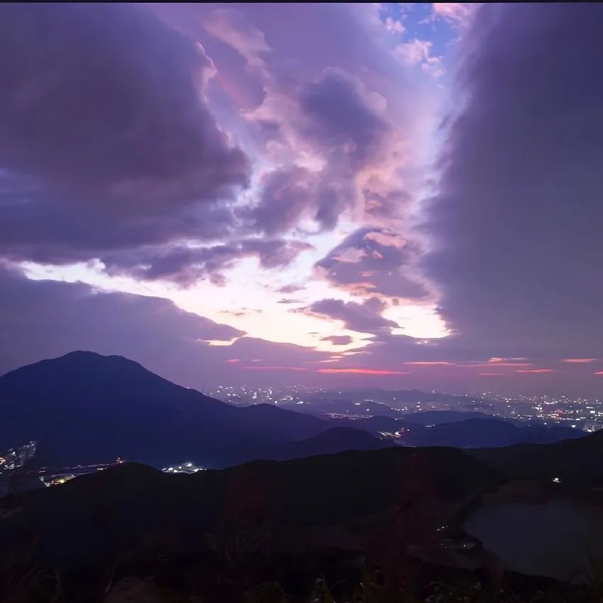 朋友圈背景图片文字,朋友圈背景图女生