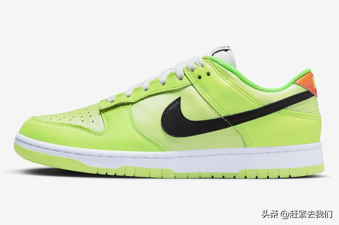 耐克白蓝冰人扣篮系列,耐克乔丹的精彩扣篮