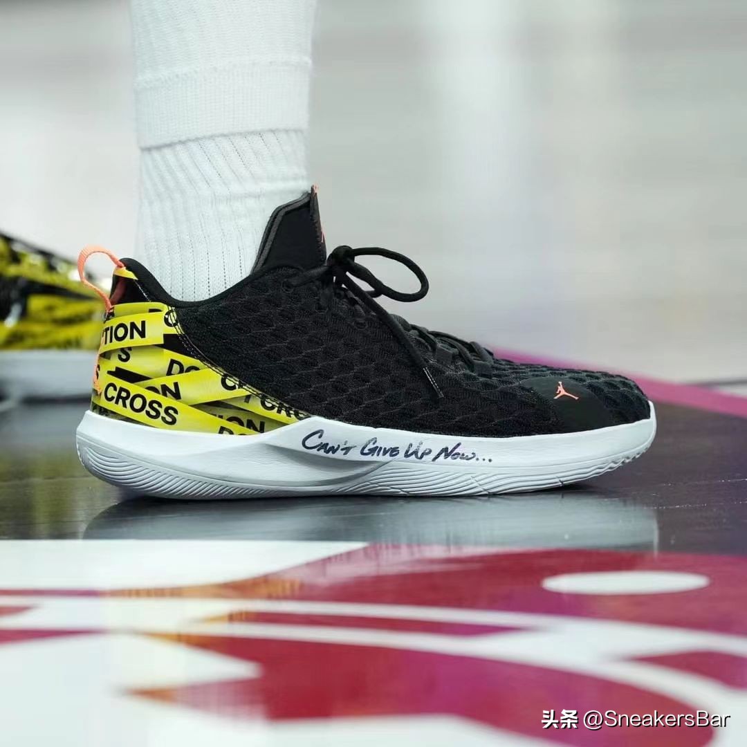 nba球星上脚球鞋pg,每日nba球星上脚球鞋