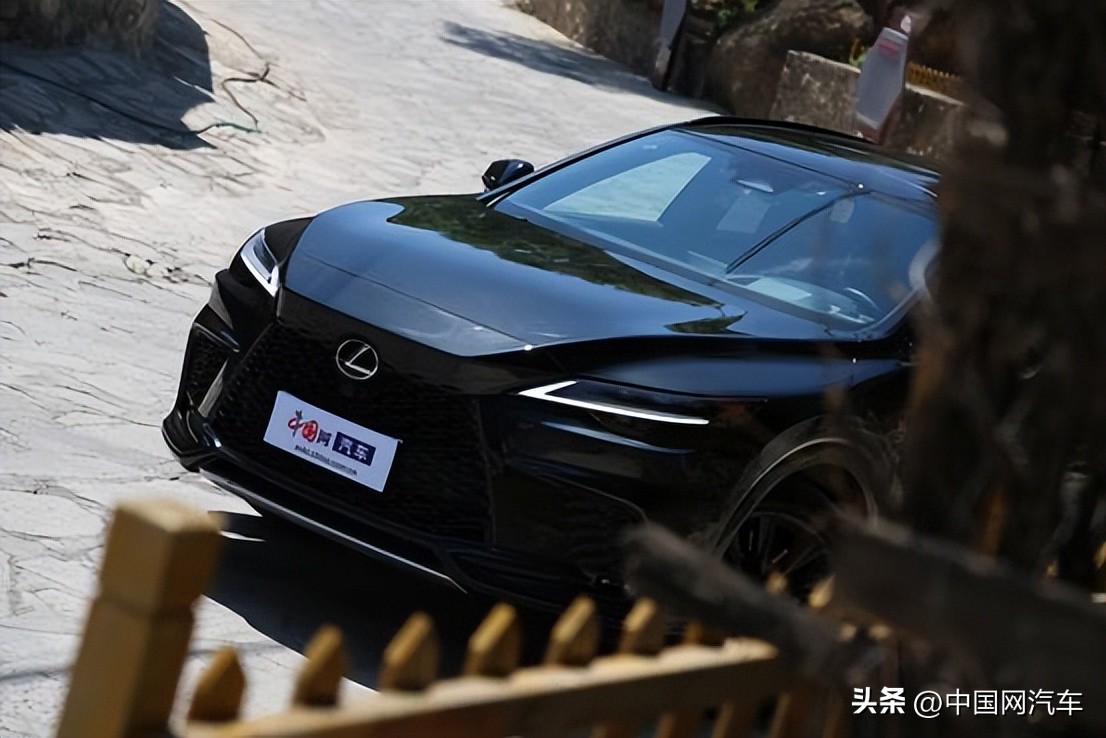 24款雷克萨斯rx专业试驾,沉浸式试车雷克萨斯rx