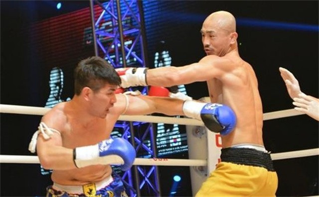 武僧一龙多有钱的视频,武僧一龙打网红出场费多少钱