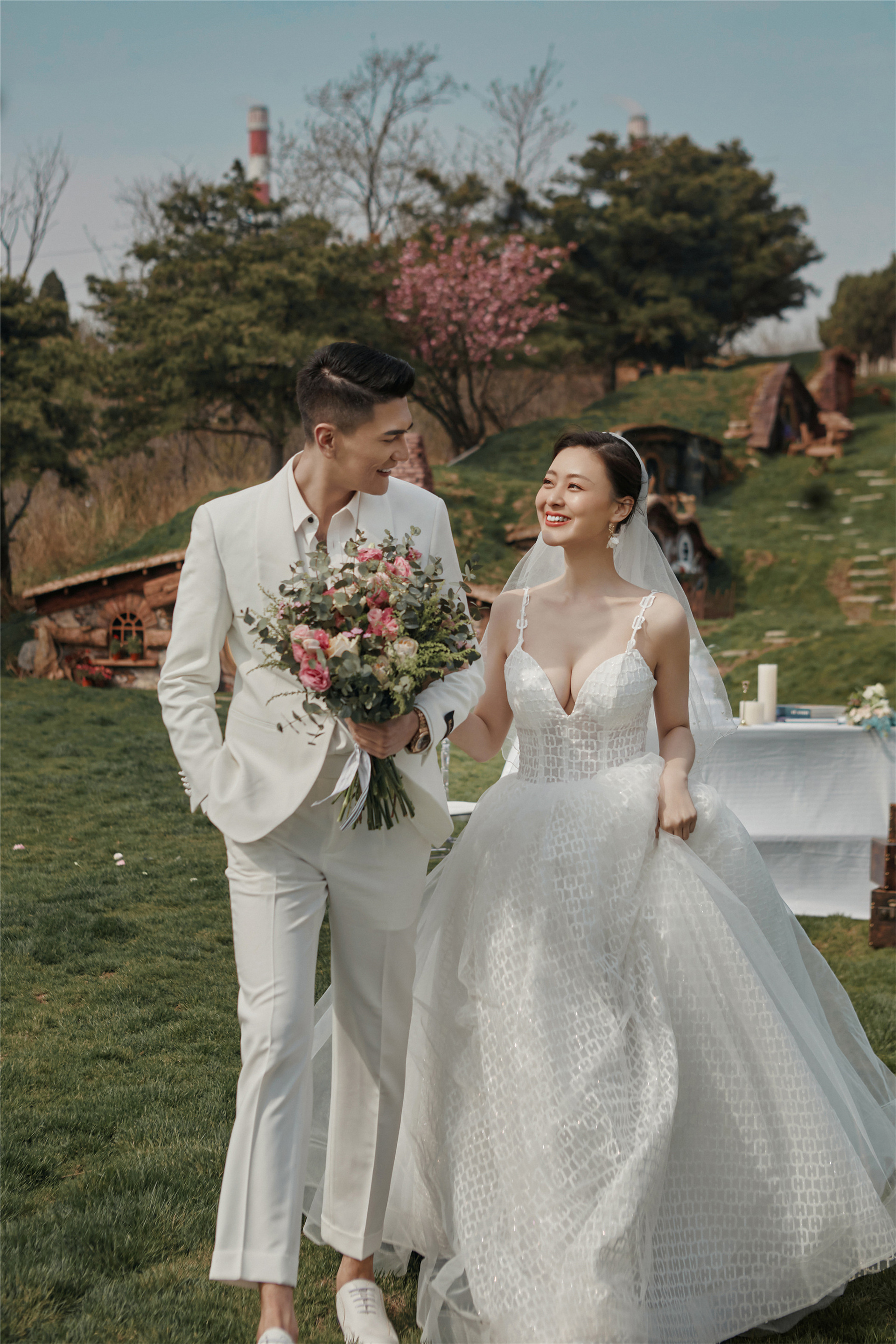 婚纱照排名速递！大连旅拍婚纱摄影前十名店铺推荐，请注意查收