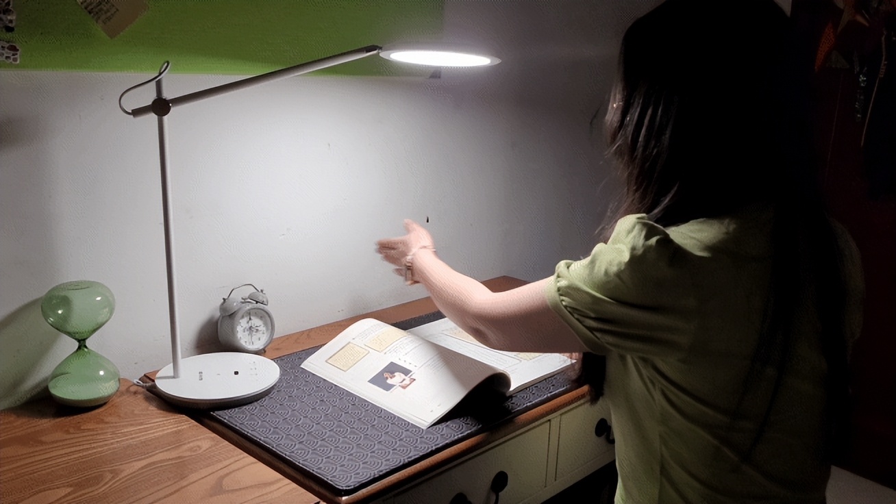 南卡的护眼灯怎么样,护眼灯买贵的是不是智商税