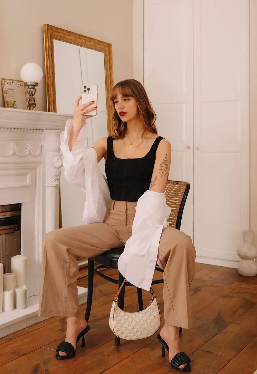 胸大显得很壮怎么办,感觉自己胸大显胖怎么办