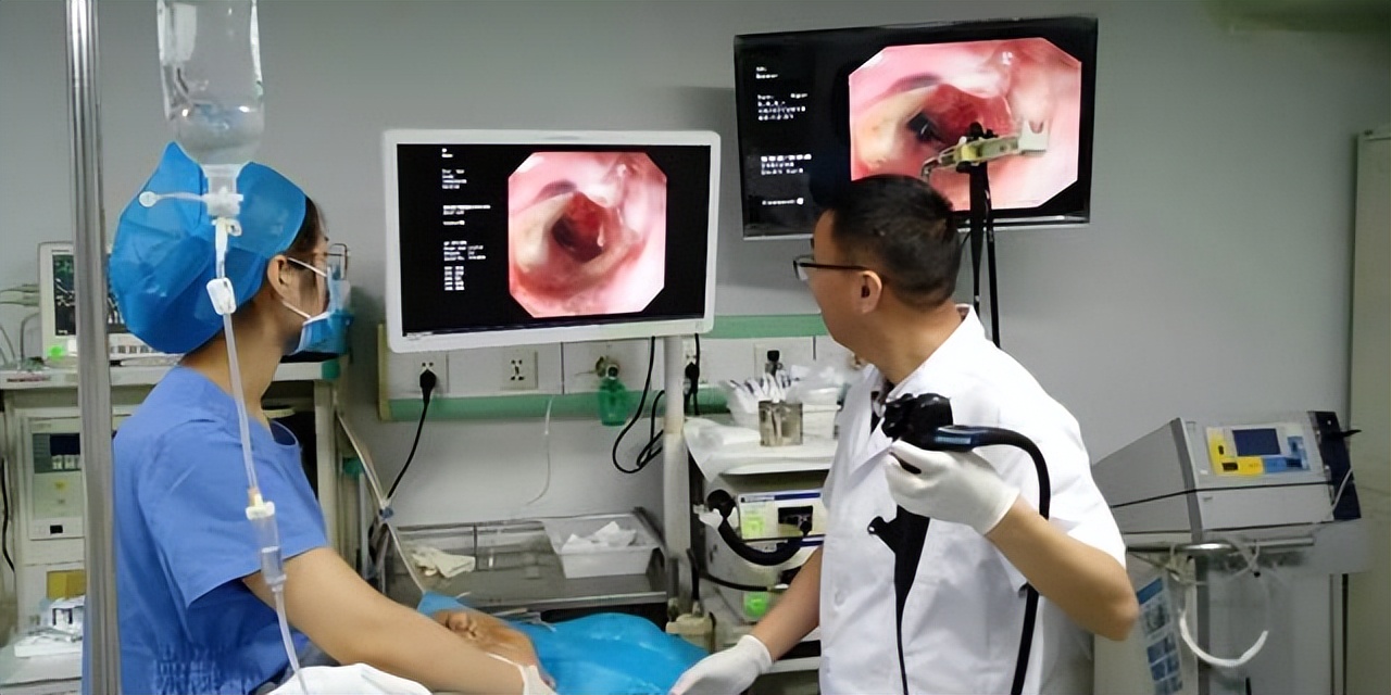 无痛胃镜与普通胃镜的区别是什么,无痛胃镜和普通胃镜区别在哪