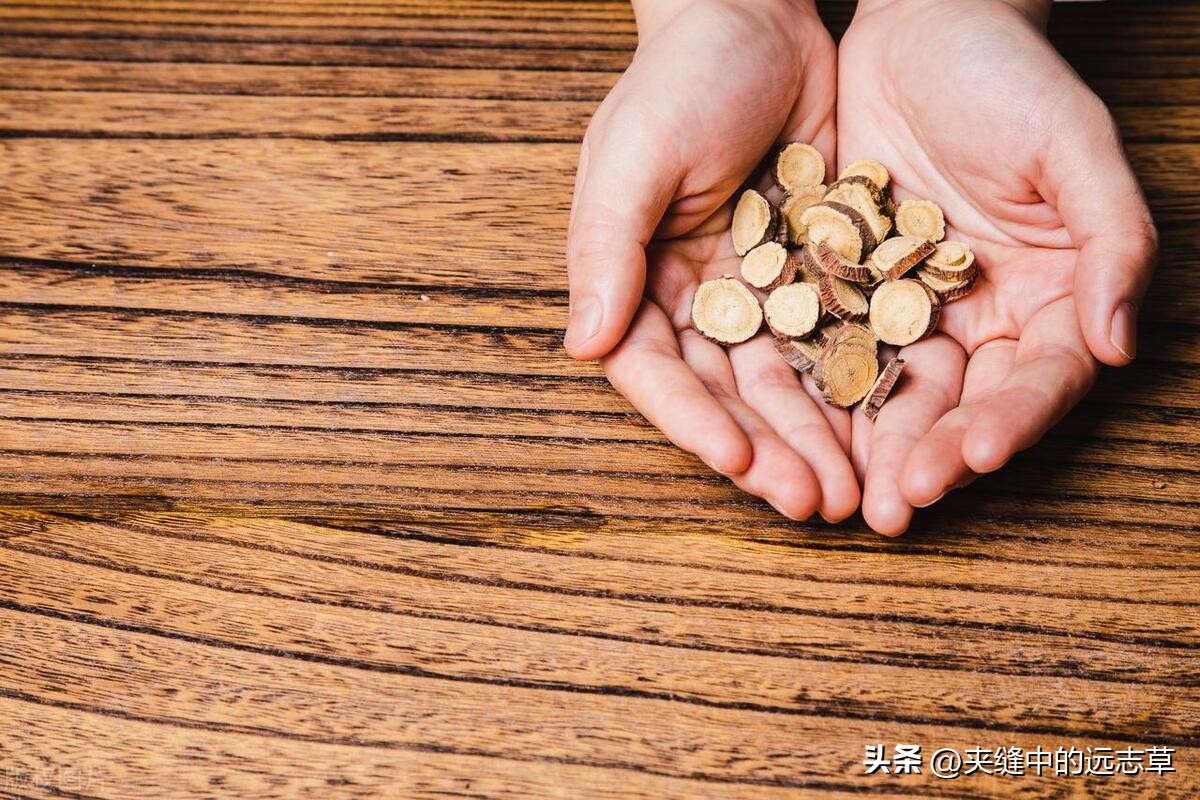 咳嗽有白痰也有黄痰中医,干咳痰少黄痰是风寒还是风热