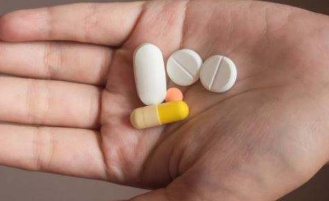 阿奇霉素禁用,阿奇霉素禁止配伍的药