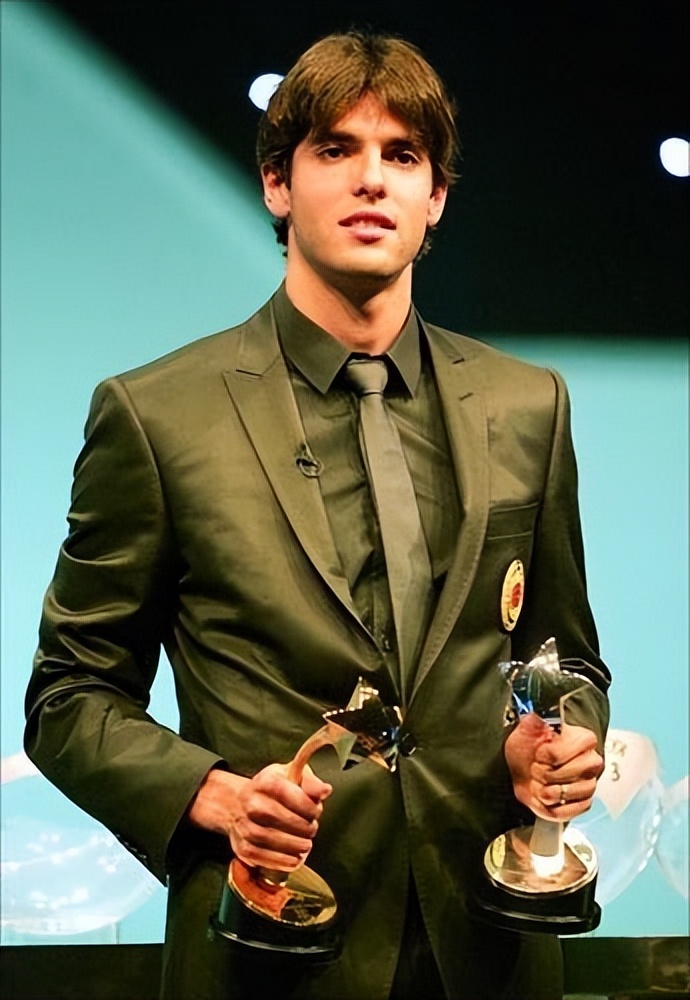 世界十大足球球星,世界足坛十大帅哥排行