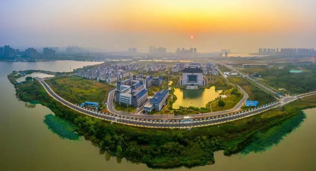 武汉高校专业,武汉学院要多少分可以上