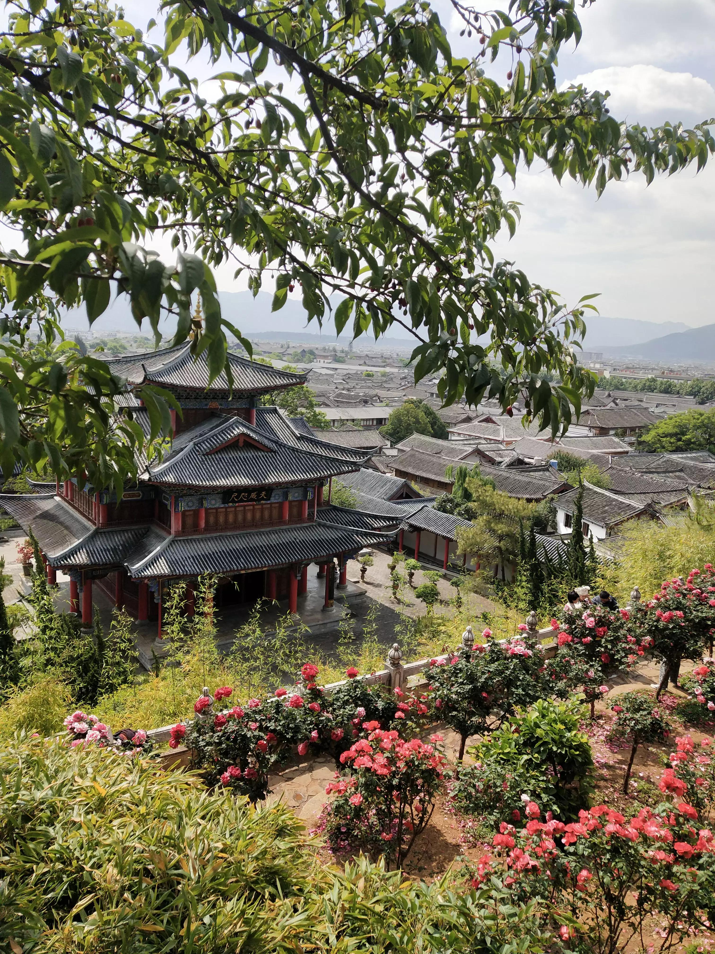 云南自驾游收费标准,云南租车费用明细