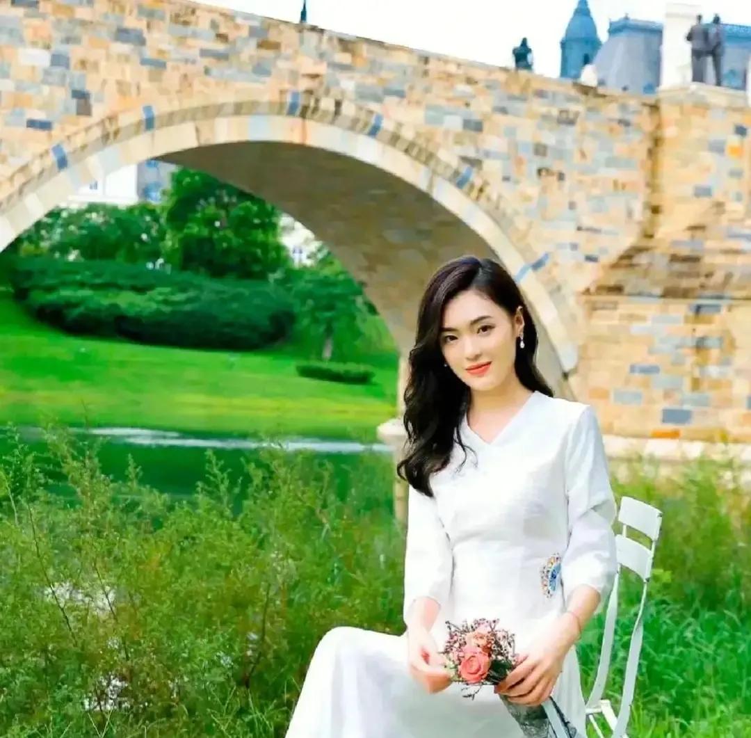 希望一切都是新的开始,希望一切重新开始而不是重新开始