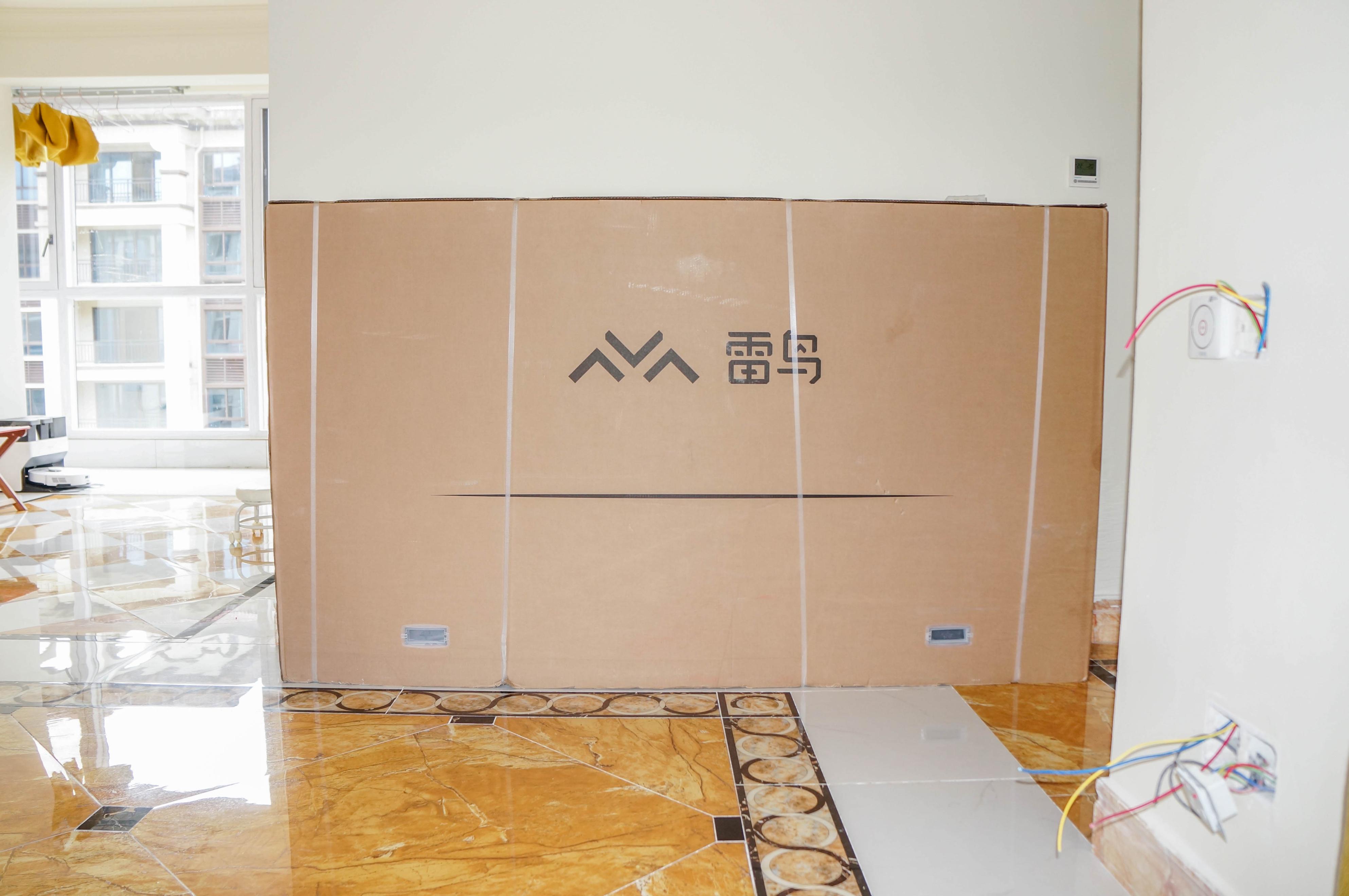 文能追剧刷大片，武能模拟玩赛车——雷鸟鹏7MAX游戏电视入手记