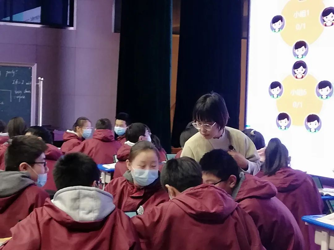 郑州第四十七中学智慧课堂,学校开展教学开放日