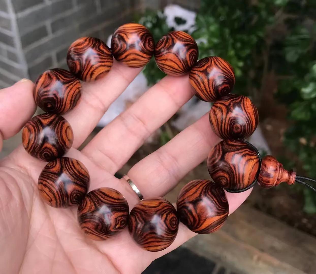 海南黄花梨紫油梨怎么鉴别真伪,海南黄花梨紫油梨怎么鉴别