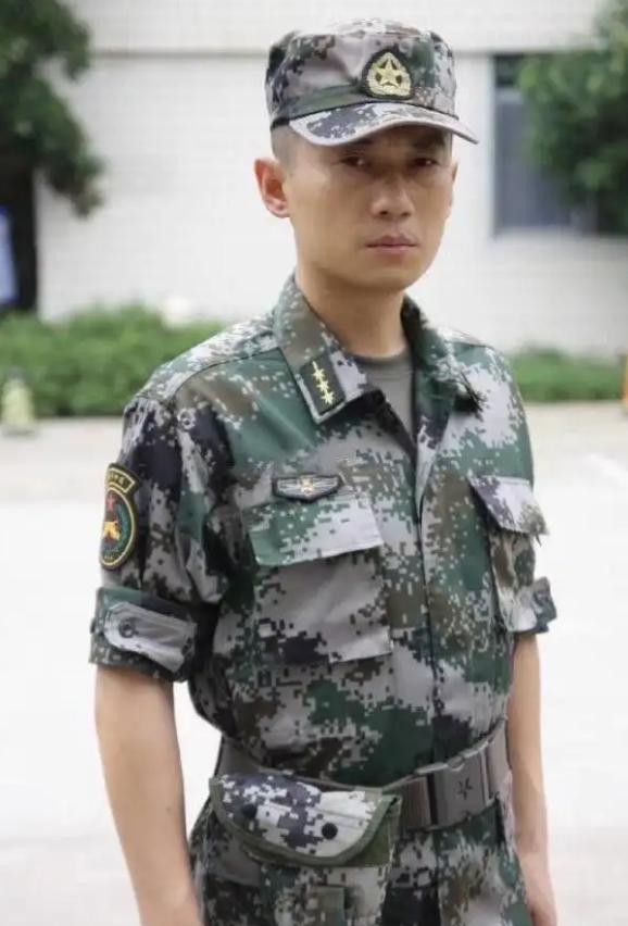 我是特种兵里面谁演的特种兵最好,我是特种兵演员中真正的特种兵