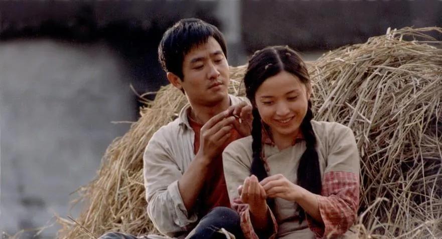 李佳现在有几段婚姻,李佳和孩子近照