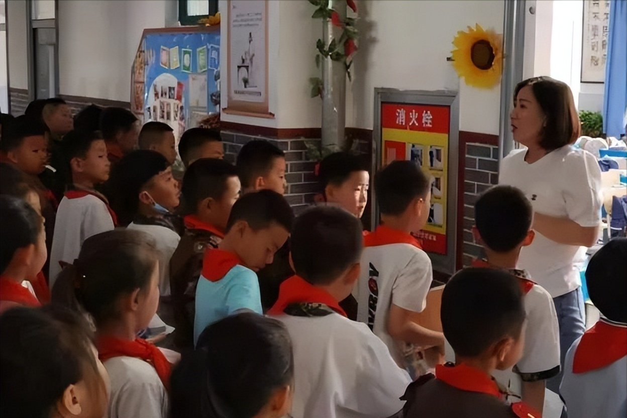 南小教育联盟二校区六年级四班,南二小教育联盟第二校区包头