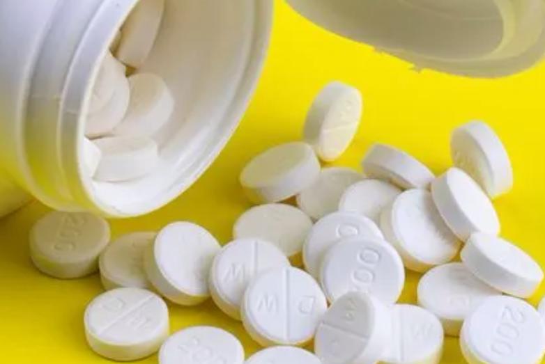 一毛钱一片的小小谷维素，却有大用处，4方面治疗作用，总结说清